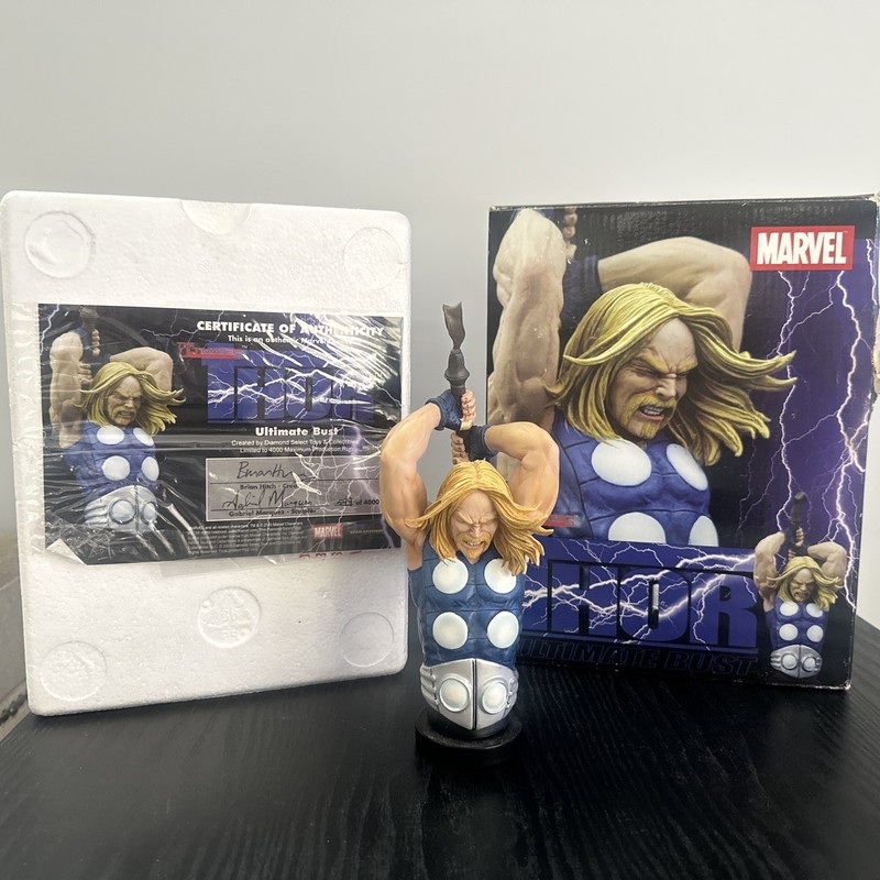 The Ultimates Ultimate Thor Mini Bust - Diamond Select 2003  w/COA