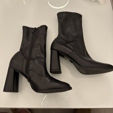 Kurt Geiger Women's Black Calf Length Faux Leather Boots / UK7.5 EU41  Worn Once