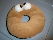 RARE Donut Man "DUNCAN" Finger Puppet Plush 5" Donut By Rob Evans- 1999 T132 
