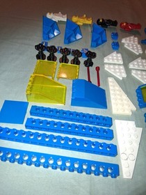 1986 vintage LEGO classic space Cosmic Fleet Voyager PARTS LOT from # 6985 RARE 