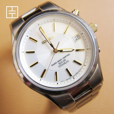 SEIKO 7B42-0AN0 Men s Solar Radio Wave Titanium Watch