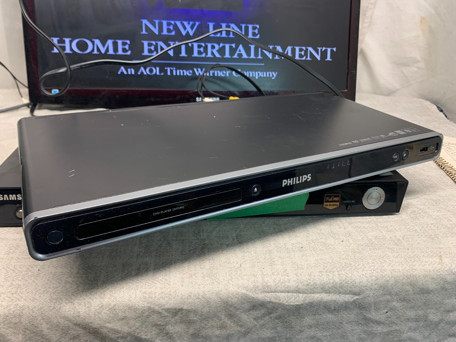 Philips DPV-5992/37 HDMI DVD Player with USB and Dolby Digital Support-image