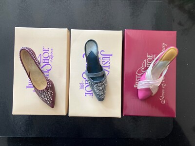 Genau die richtige Schuhsammlung von Raine und Willits.