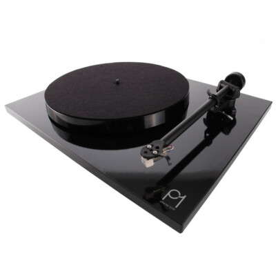 Rega PLANAR PL1 MATT BLACK O WALNUT