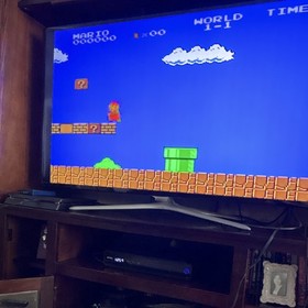 Nintendo Super Mario Bros. / Duck Hunt / World Class Track Meet NES TESTED