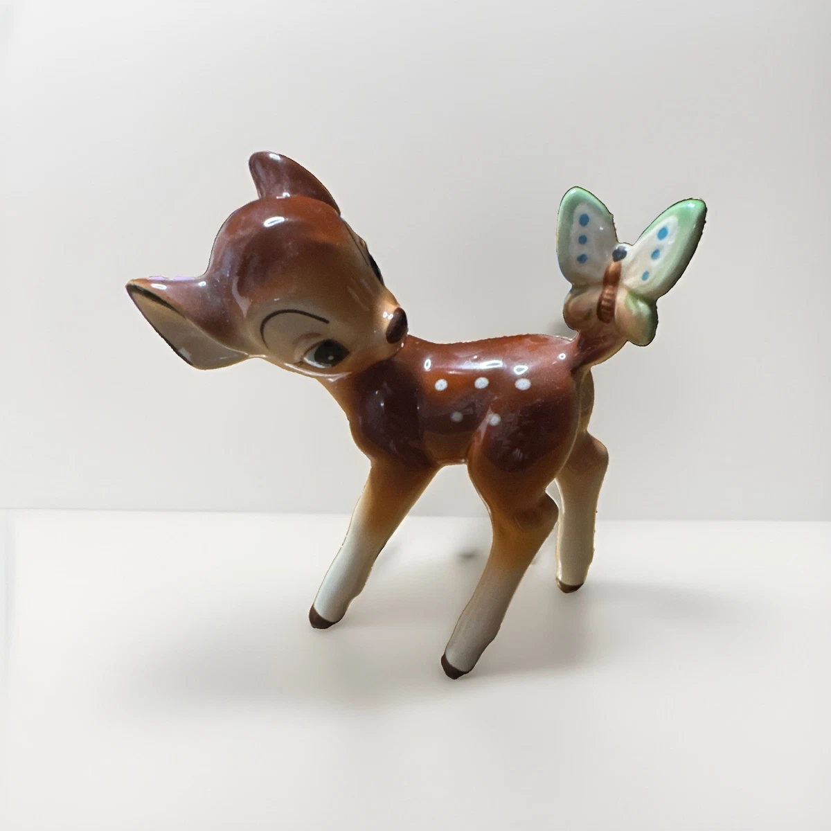ディズニーランド(U.S.A)バンビヴィンテージボーンチャイナ（磁器）フィギュア 25+ Bambi Figurine In other Disney Figurines (1968-Now) for sale