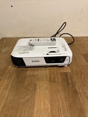 Epson H719B LCD Projektor Fernbedienung Heimkino weiß getestet