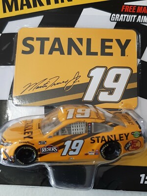 Martin Truex Jr #19 NASCAR Authentics 2021 Wave 8 Stanley 1:64