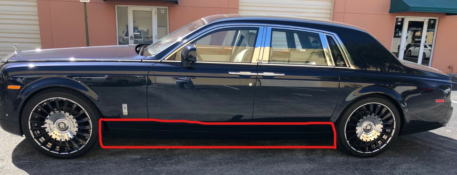 2003-17 Rolls Royce Phantom EWB OEM Left Rocker panel Side Skirt 51717040031
