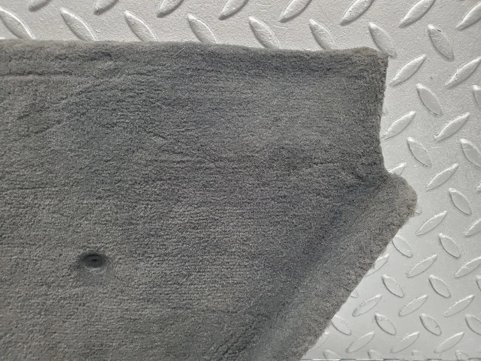 Panel de patada lateral izquierdo del pasajero delantero izquierdo Mercedes-Benz W220 S430 2206800380 Foto 2 de 4