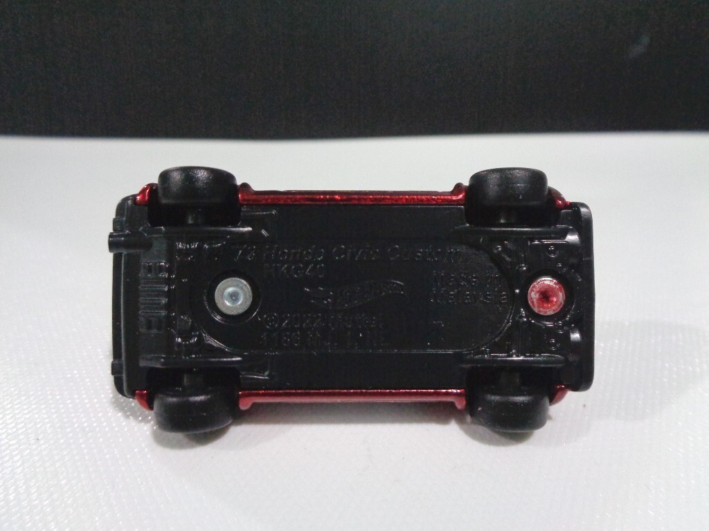 Hot wheels 2025 Super Treasure Hunt '73 Honda Civic Custom Red STH