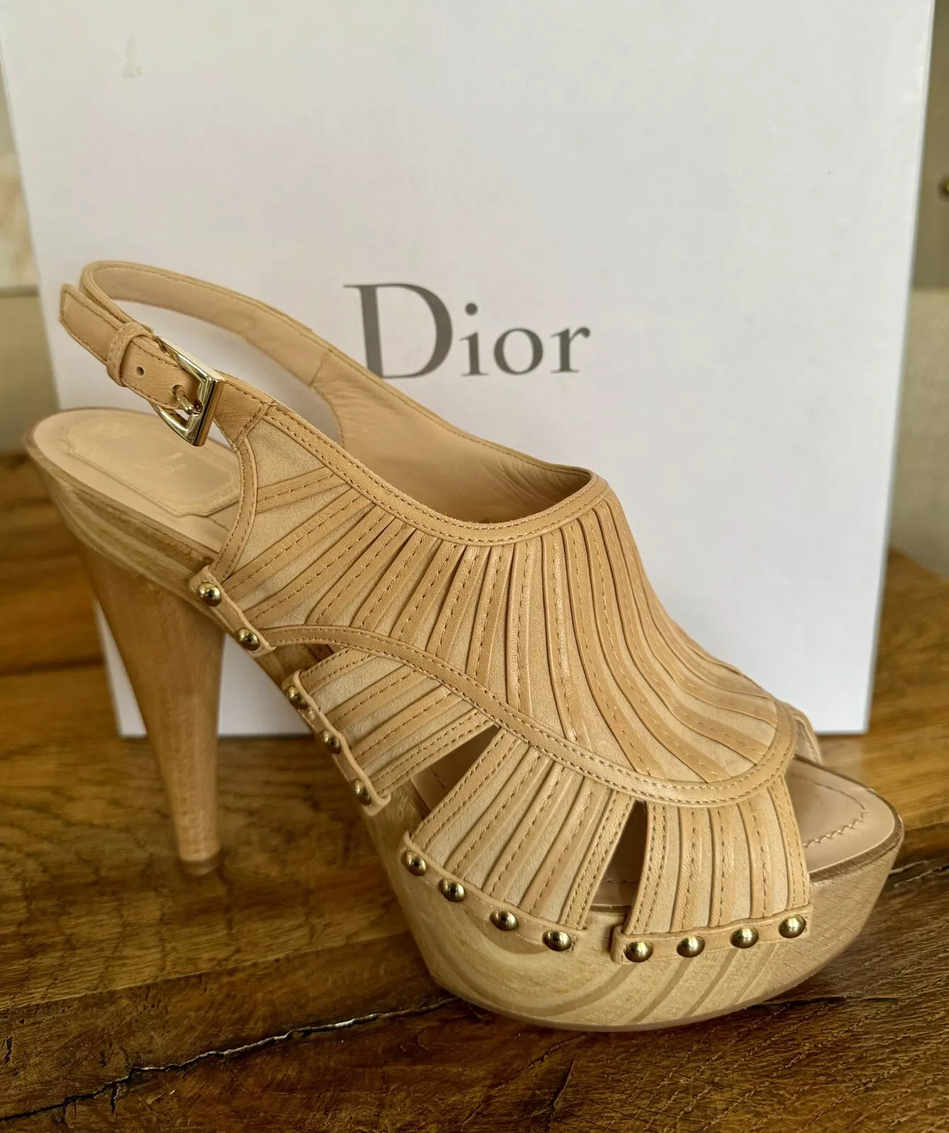Chaussures Christian Dior talons plateforme tentation pointure 40/US 10, cuir nude neuves dans leur boîte