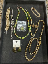 10 Pc Lot Costume JEWELRY Necklace bracelet earrings