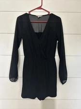 BCBGeneration Womens Black Long Sleeve V-Neck Romper With Pockets Sz XS