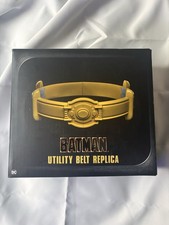 Neca Batman Utility Belt & Batarang Prop Replicas Boxed W/ Magnetic Features