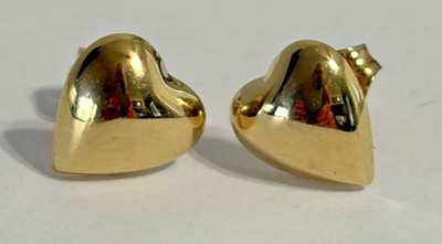 Signierte CARLA 14K Gelbgold Semi-Puffy HERZ Ohrstecker 0,6 Gramm