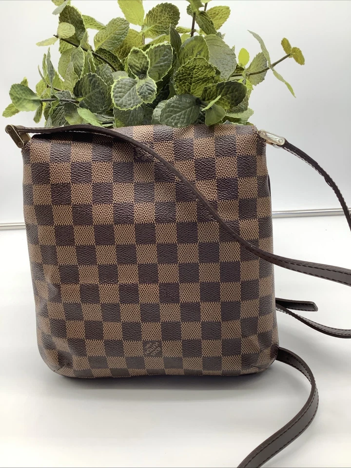 Authentic LOUIS VUITTON Musette Salsa Shoulder Bag Damier Ebene - Image 4 of 4
