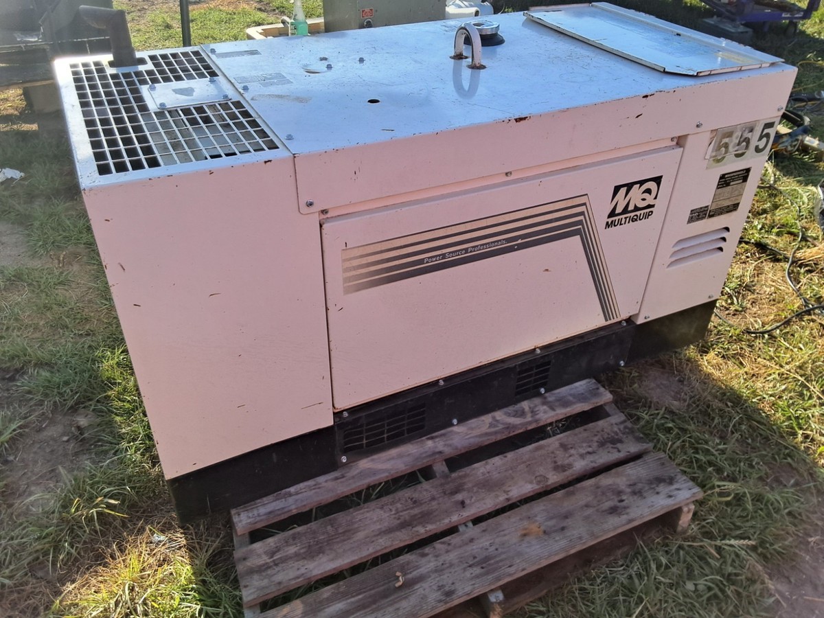 MULTIQUIP 400 AMP WELDER , 14 KW GENERATOR, KUBOTA DIESEL ENGINE