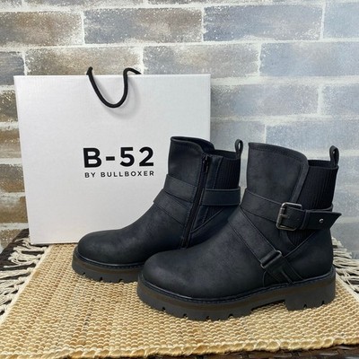 NEW Women's Bullboxer B-52 Ankle Lug Moto Boot Black faux leather Zipper size 7