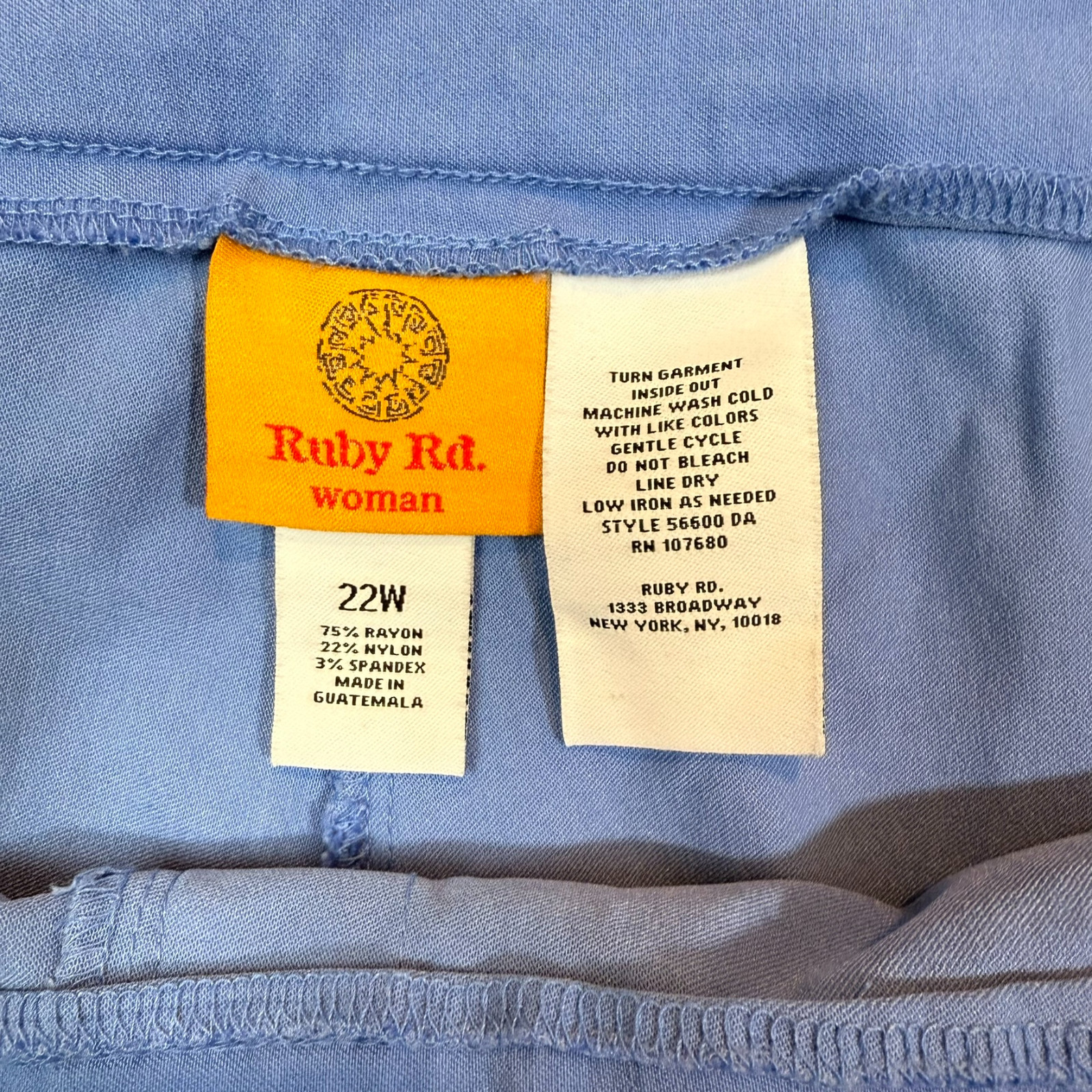 Ruby Rd. Women's Size 22W Plus Solid Blue Capri P… - image 2