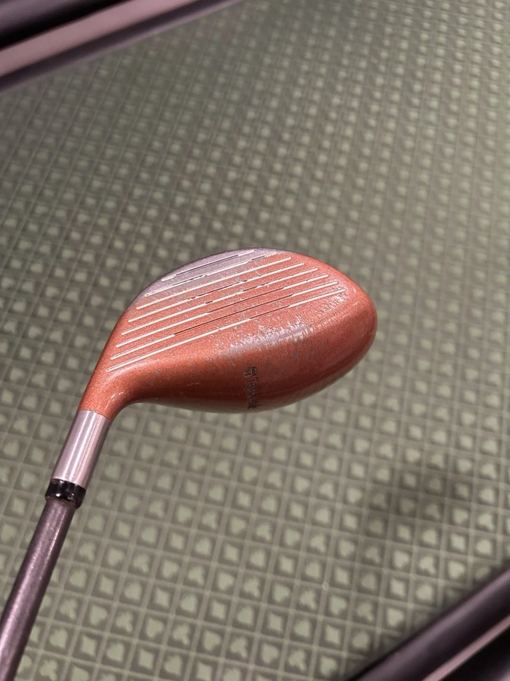 Quemador TaylorMade 9,5° Driver Burbuja Grafito Eje TS 100 Plus Rígido 45,5" Derecha Foto 2 de 4