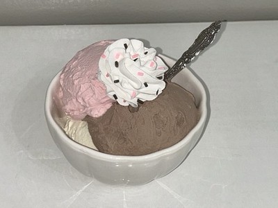 Fake Bake Handmade Faux Food Vanilla Choc Straw Ice Cream Glass Bowl Display