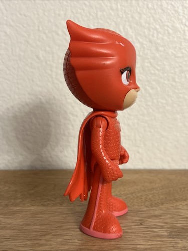 PJ MASKS OWLETTE BIG5.5” ACTION FIGURE PLASTIC TALKING JUST PLAY TOY (PRE-OWNED) - Picture 4 of 15