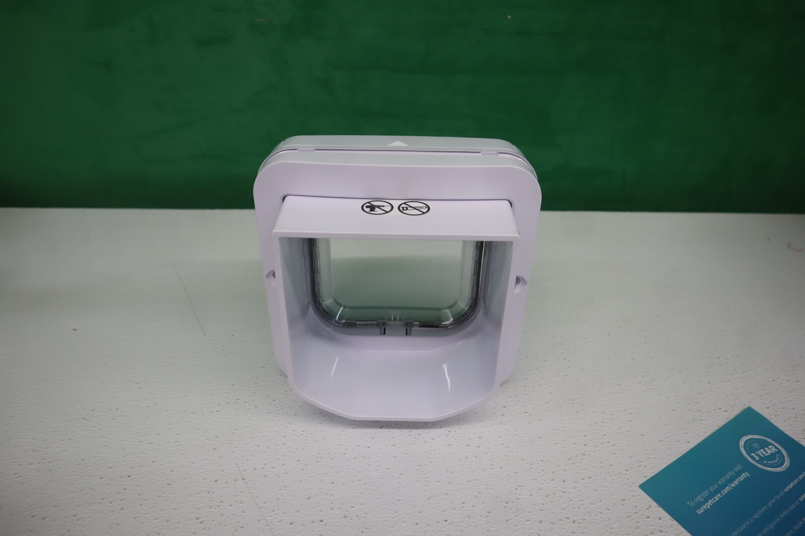 SureFlap DualScan Microchip Cat Flap Door White DSCF001 Open Box eBay