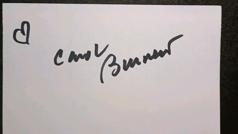 Carol Burnett Authentic Hand Signed Autograph 3X5 CARD  - COMIC LEGEND