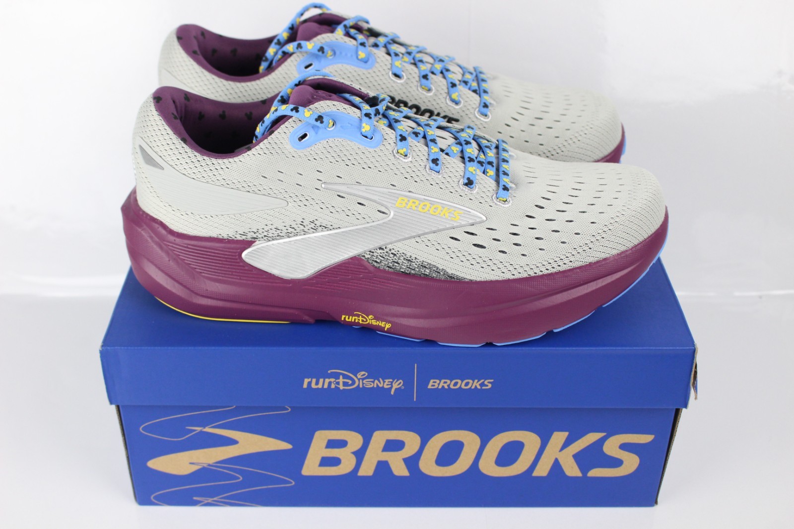 Brooks X Run Disney Ghost Max 3 Wine & Dine 2025 Size 11.5 Grey 120518 1B 098
