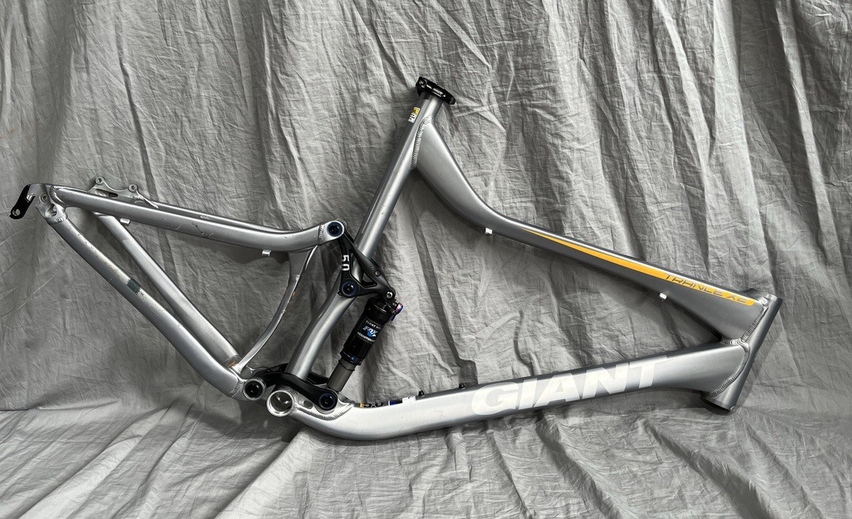 Giant Trance X2 MTB Frame XL 26” 135mm QR Disc Fox Float RP2