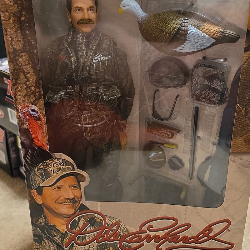 Dale Earnhardt 2003 Sportsman Collection Team Realtree 12"Action Figure-Series 1