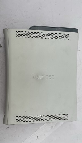 Microsoft Xbox 360 60GB Console Gaming System Only White WJC1 - Picture 2 of 6