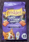 Purina Friskies Surfin & Turfin Favorites Dry Cat Food 3.15lb Bag - Chicken/Fish