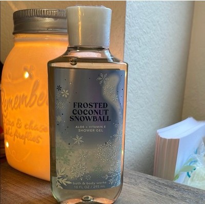 Bath & Body Works Frosted Coconut Snowball Shower Gel 10 fl oz New Sealed