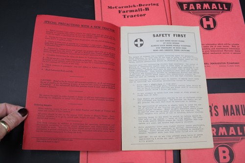 Lote de 5 manuales de tractor cosechadora internacional de stock antiguo - Imagen 7 de 13