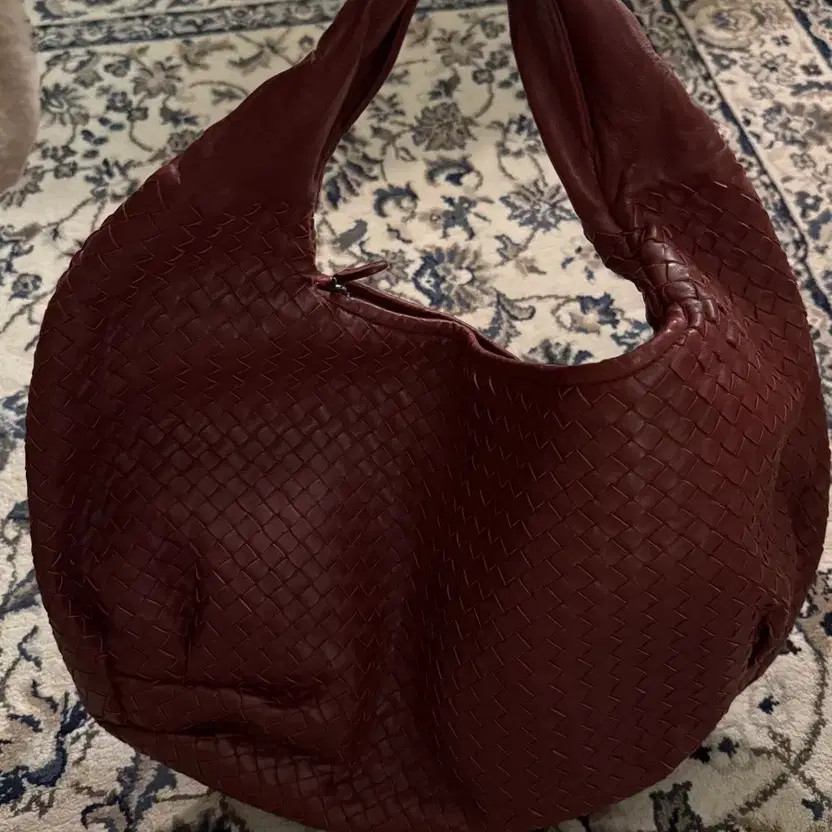 Bottega Veneta Intrecciato Burgundy Hobo Bag thumbnail 3