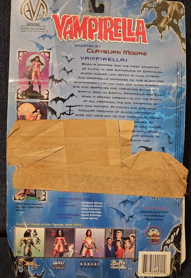Boneco de ação Vampirella 2000 raro Clayburn Moore biquíni escultura Harris Comics - Imagem 2 de 4