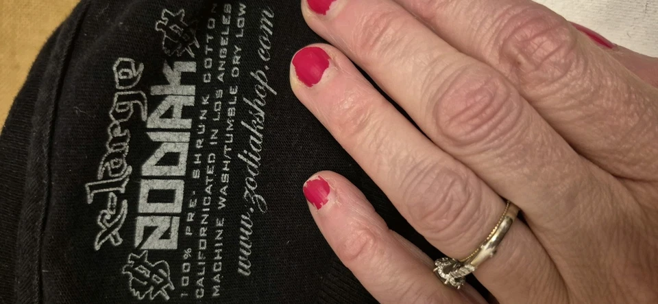 Zodiak Sicfuc XL 黑色 Kush T 恤 Zodiac Threading 大麻 Rsbbit Cool — 第 4/4 张图片