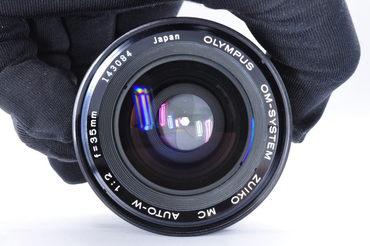 Olympus OM-System Zuiko MC Auto-W 35mm f/2 Wide Angle MF Lens [N