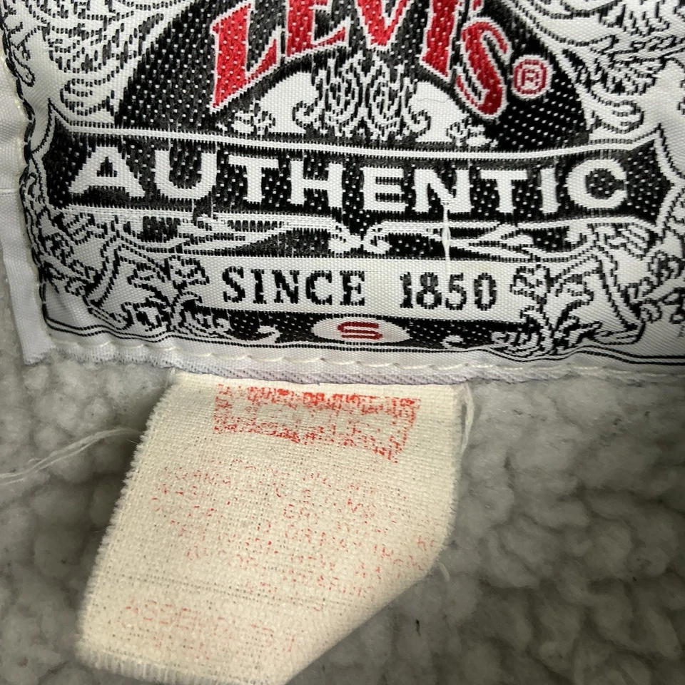 De colección Levi’s lengüeta roja años 80/90 lavado medio denim Sherpa hecho en EE. UU. talla pequeña Foto 2 de 4