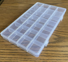 Plastic Storage Box 28 Compartment Clear Great for Bulk Flies, Beads, Hooks 1911