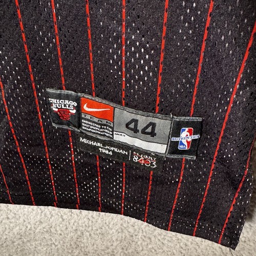 Nike Chicago Bulls Michael Jordan #23 Flight 8403 Swingman Pinstripe Jersey 44 - Picture 8 of 15
