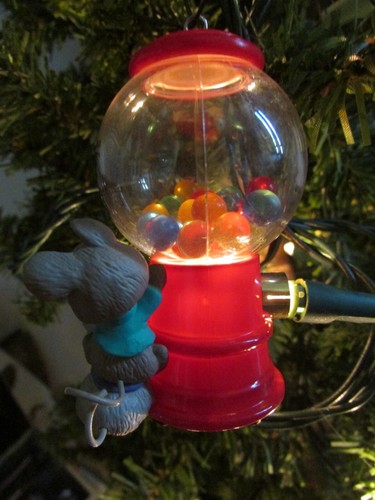 Hallmark Magic Ornament 1995 Goody Gumballs - Imagen 3 de 17
