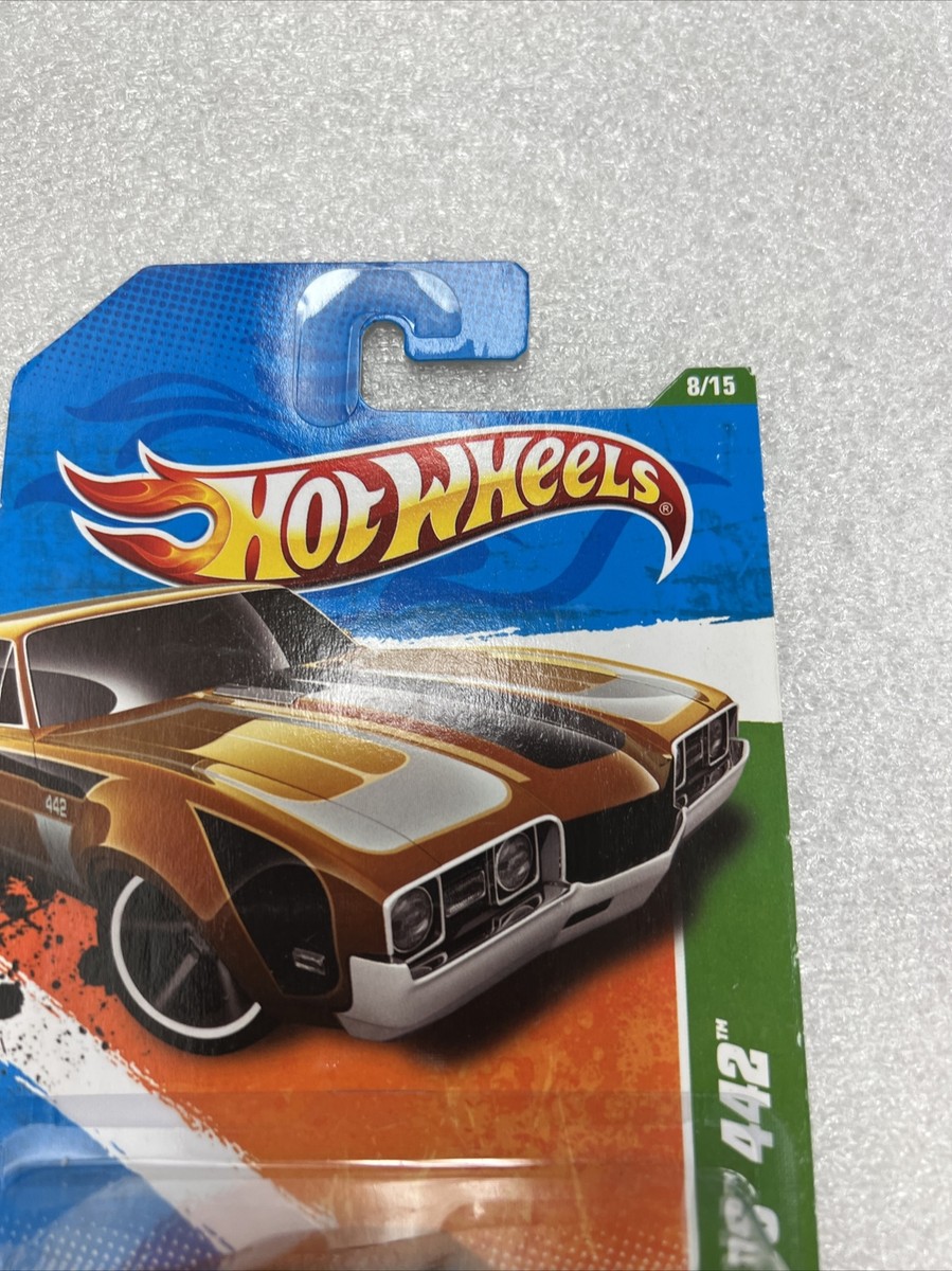 Hot Wheels 2011 Super Treasure Hunt '68 Olds 442 New On Card W