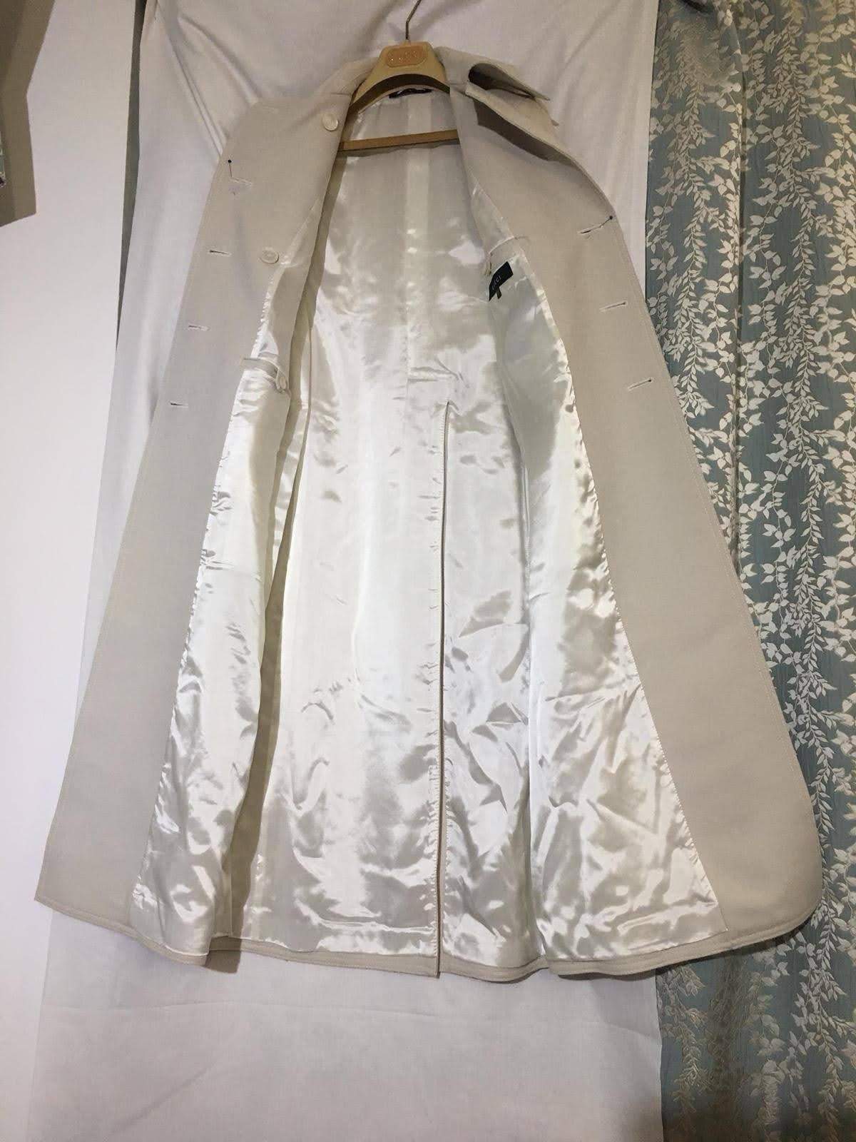 Must Buy!! Gucci Women’s Coat!! image 6