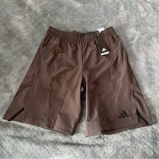 NWT Adidas Green Athletic Shorts Moisture-Wicking Mid-Thigh S 9" regular fit