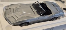 **READ** RARE 1/18 Autoart 1969 Chevrolet Corvette Cortez Silver Diecast
