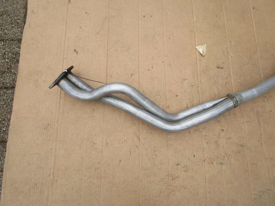 Opel Omega A Caravan Auspuff Hosenrohr Rohr Mittelschalldämpfer NEU Polmostrów - Bild 3 von 4