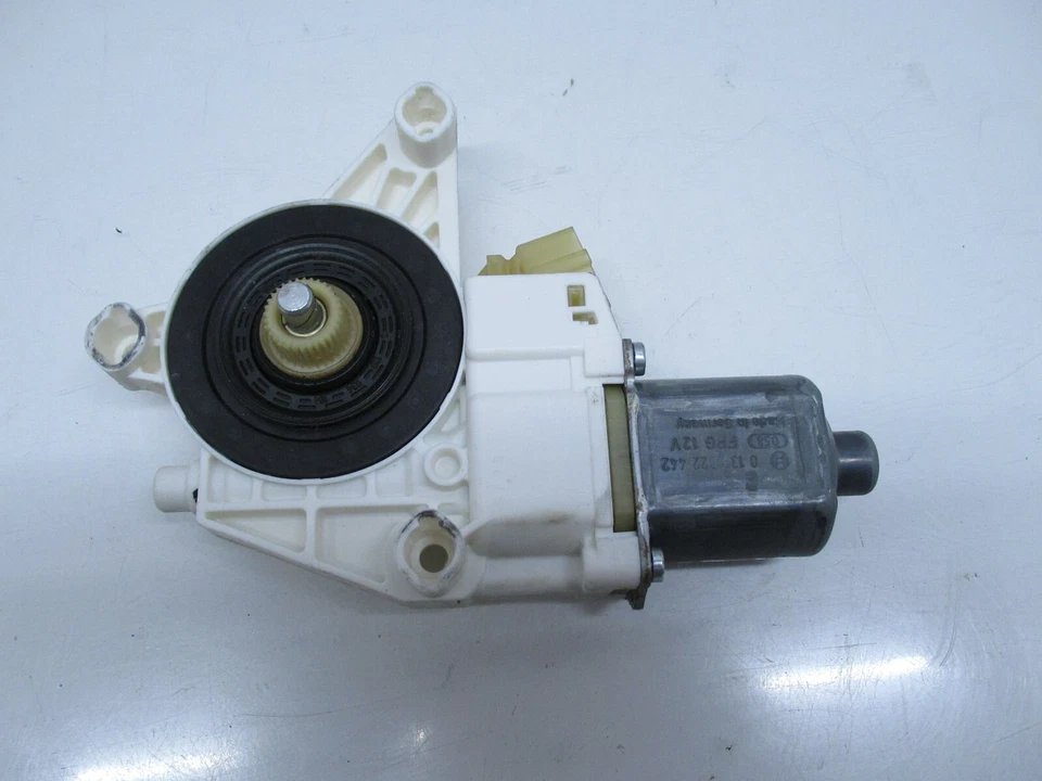 08-14 MERCEDES-BENZ W204 C350 REAR LEFT DRIVER WINDOW REGULATOR MOTOR OEM Foto 4 de 4